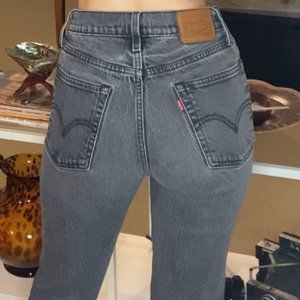 Levi’s Women's Wedgie Icon Fit Jeans, Size 25